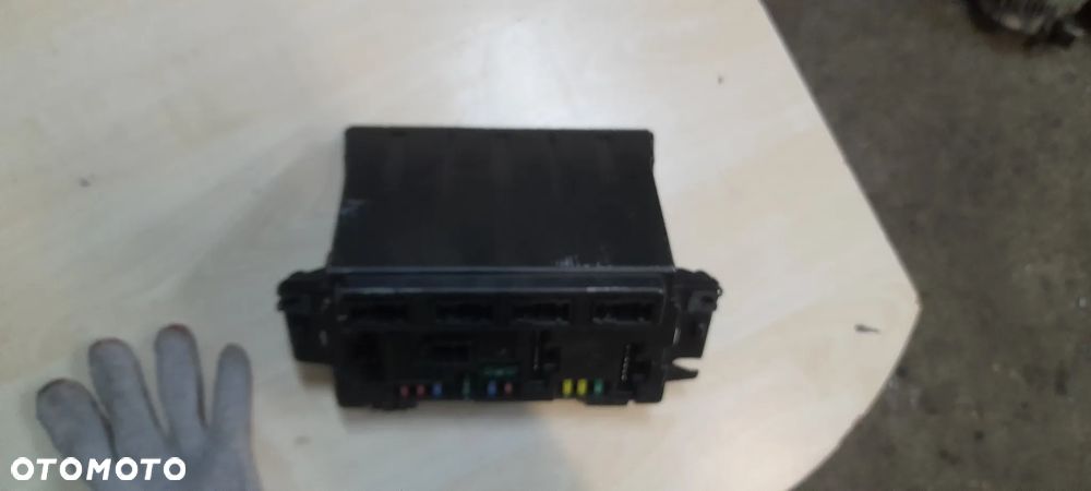 SKRZYNKA BEZPIECZNIKÓW FIAT  PANDA 51773068 - 4