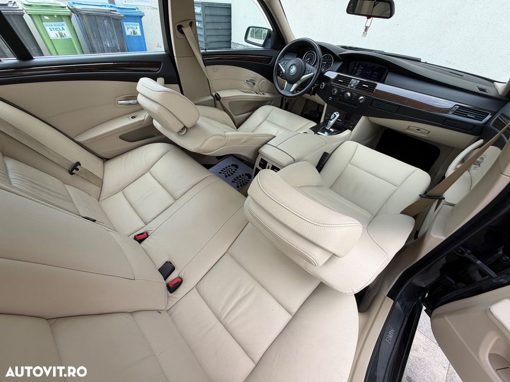 BMW Seria 5 520i Sport-Aut. - 17