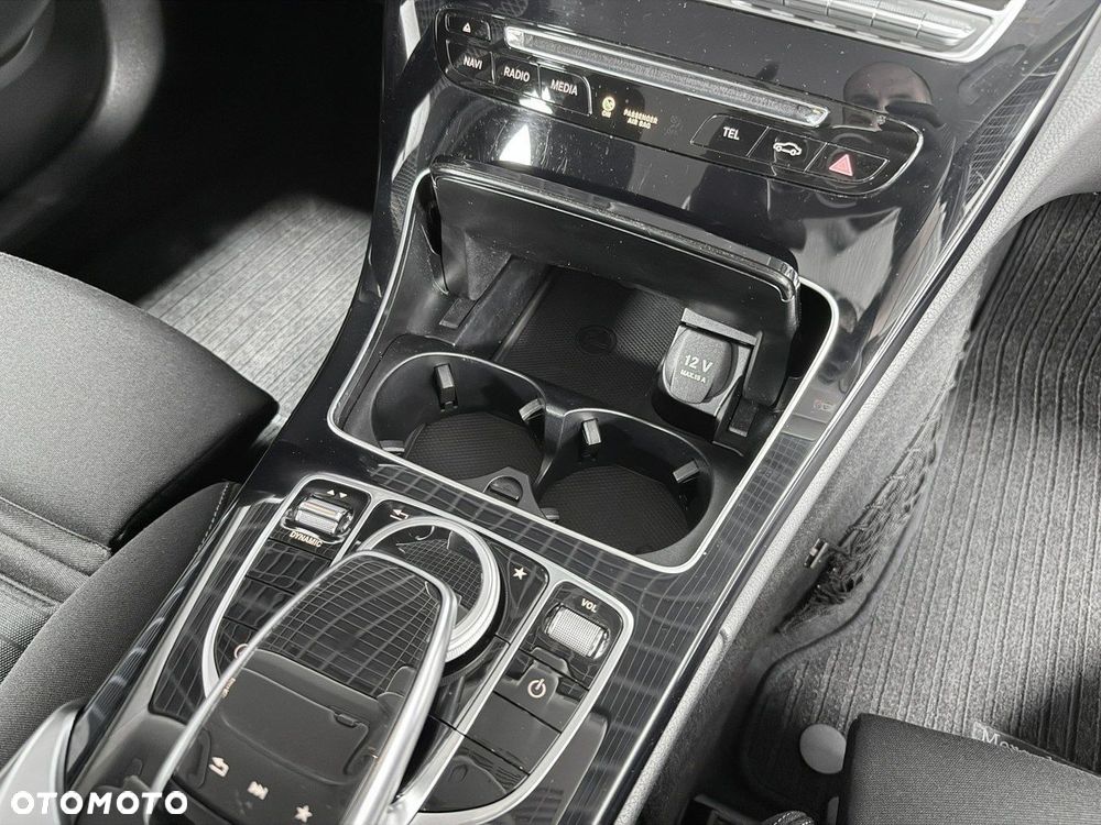 Mercedes-Benz Klasa C - 26