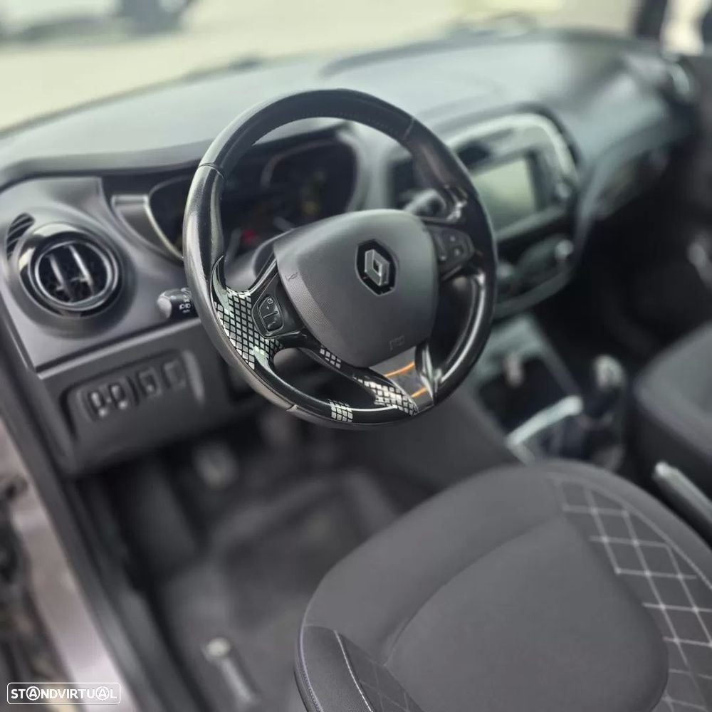 Renault Captur - 14