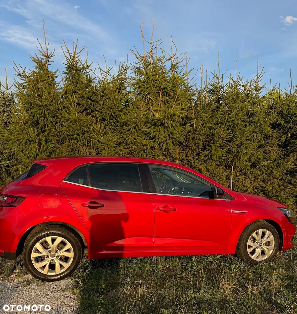 Renault Megane 2019 photo 2