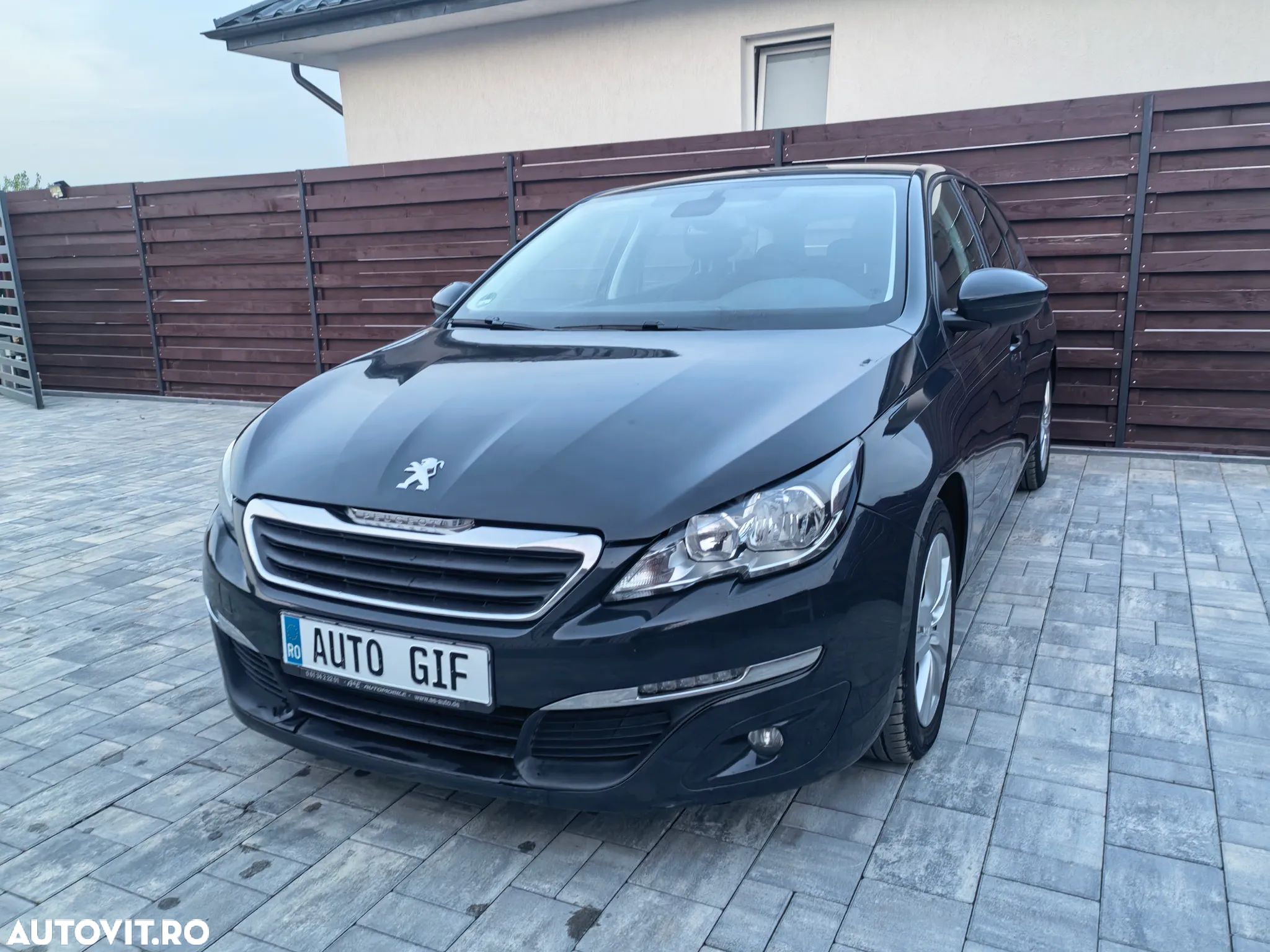 Peugeot 308 SW e-HDi 115 Stop & Start Active - 1