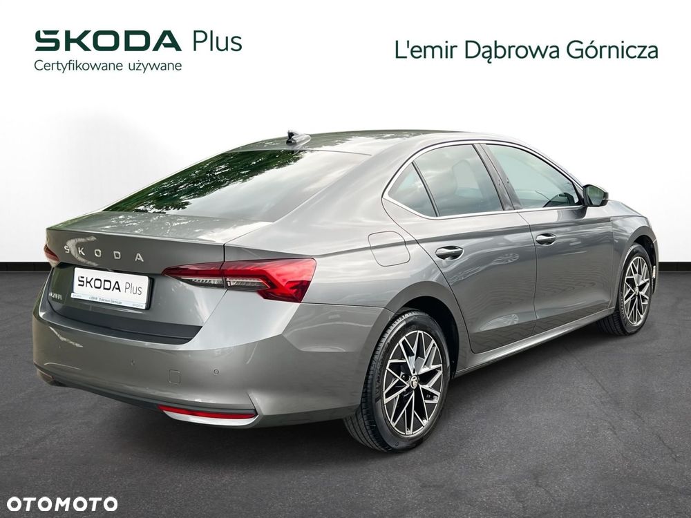 Skoda Octavia 2.0 TDI Selection DSG - 3