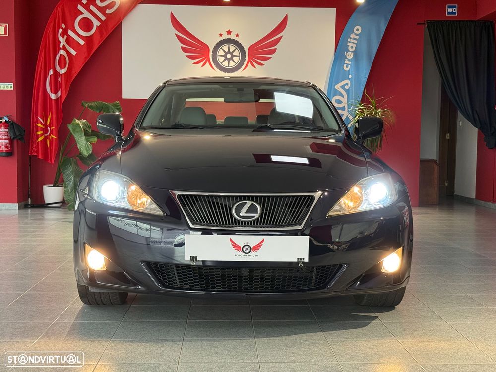 Lexus IS 220 d Luxury Line - 2