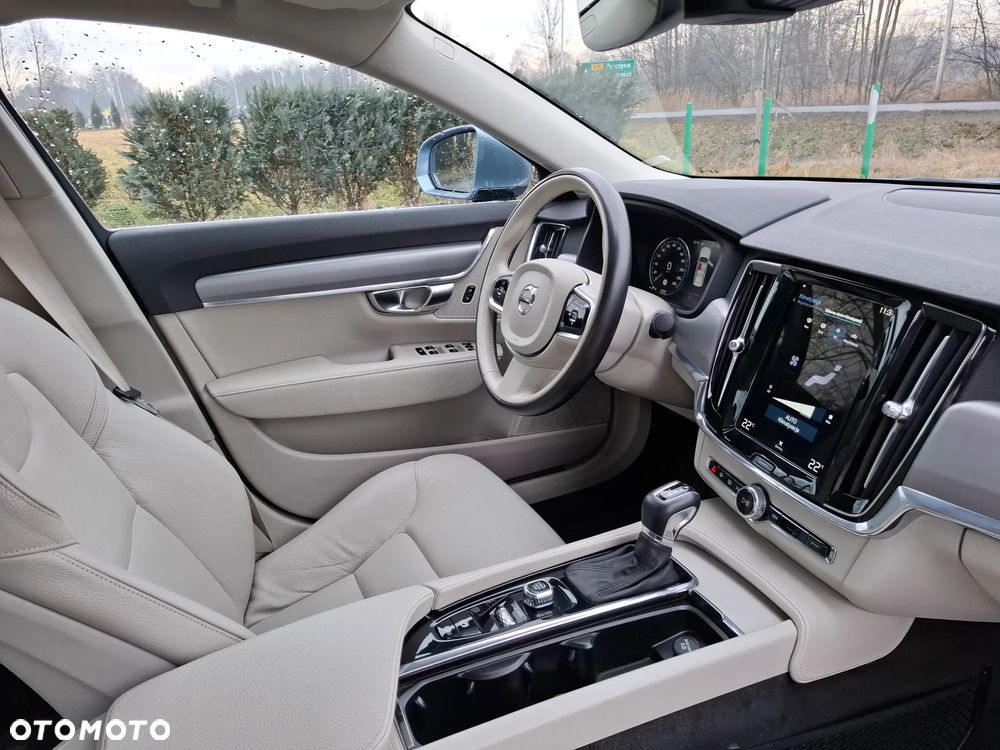 Volvo S90 - 22