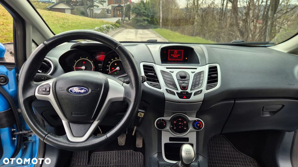 Ford Fiesta 1.25 Trend Edition - 7