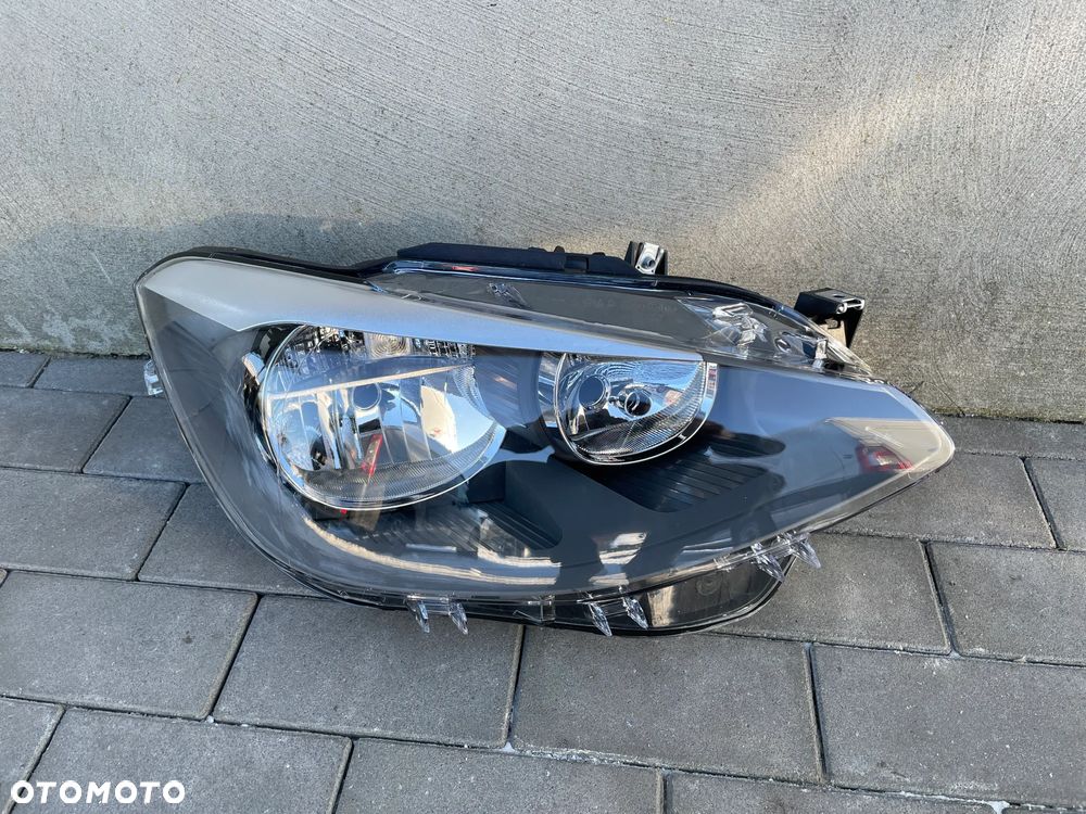 LAMPA PRZEDNIA PRAWA BMW1 F20, F21  2011-2015 - NOWA - 1