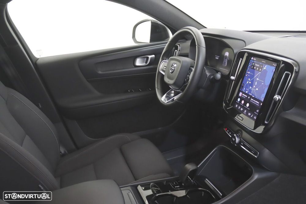 Volvo C40 Recharge 82 kWh Single M. Extended Range RWD Core - 7