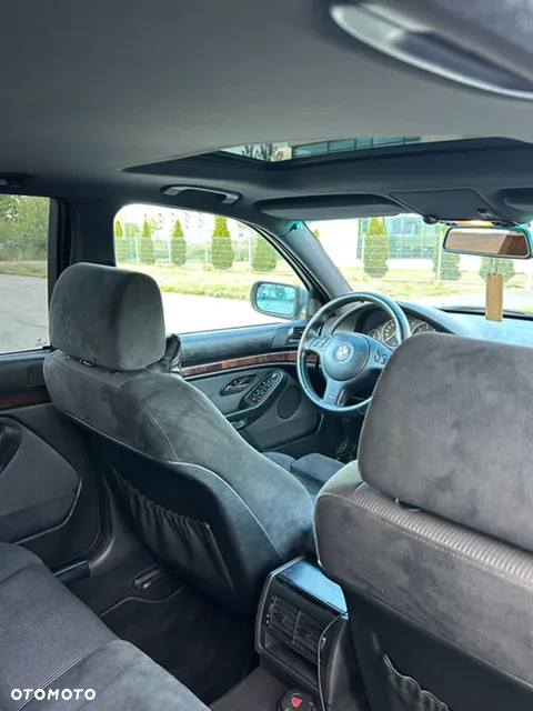 BMW Seria 5 - 16