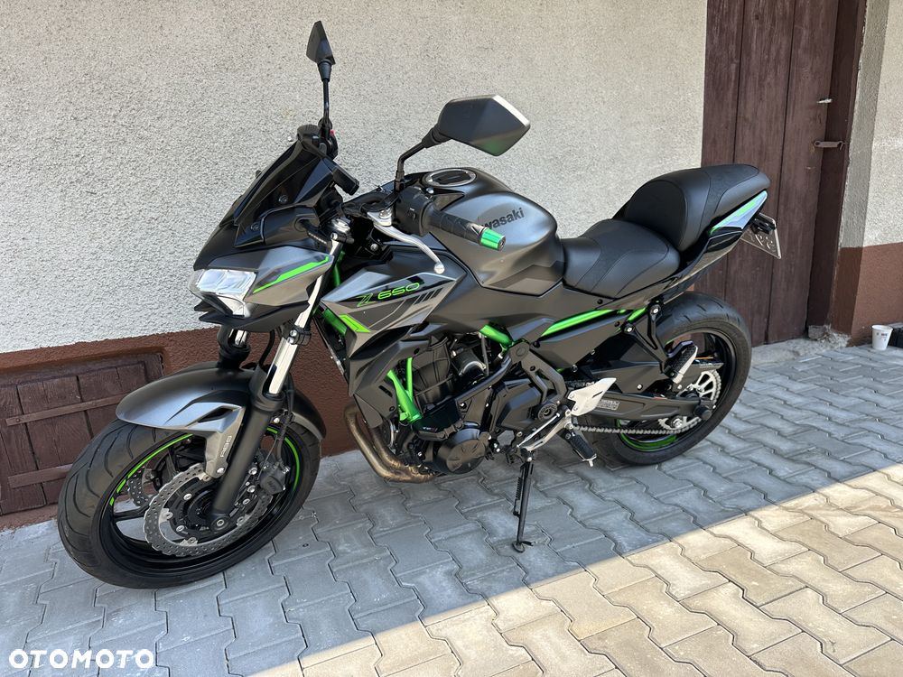 Kawasaki Z 650 - 18