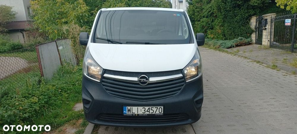 Opel Vivaro - 24