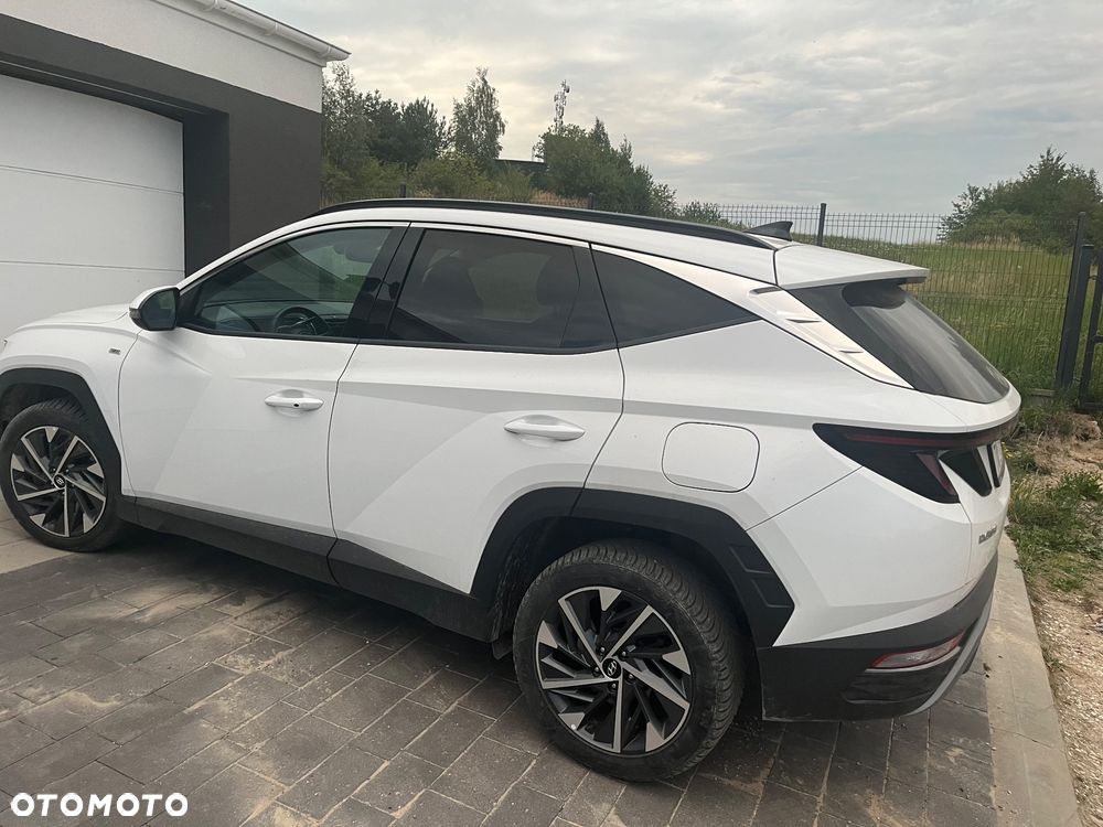 Hyundai Tucson - 2