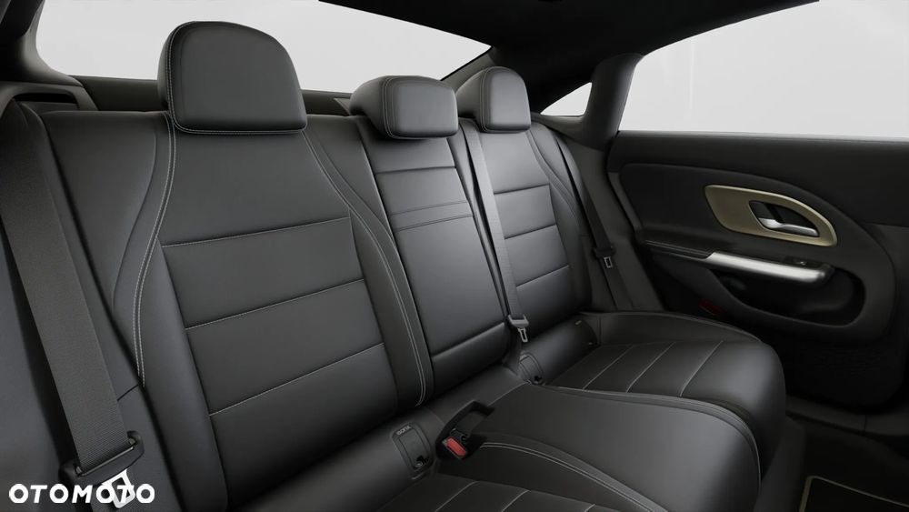 Mercedes-Benz CLA 220 4Matic - 29