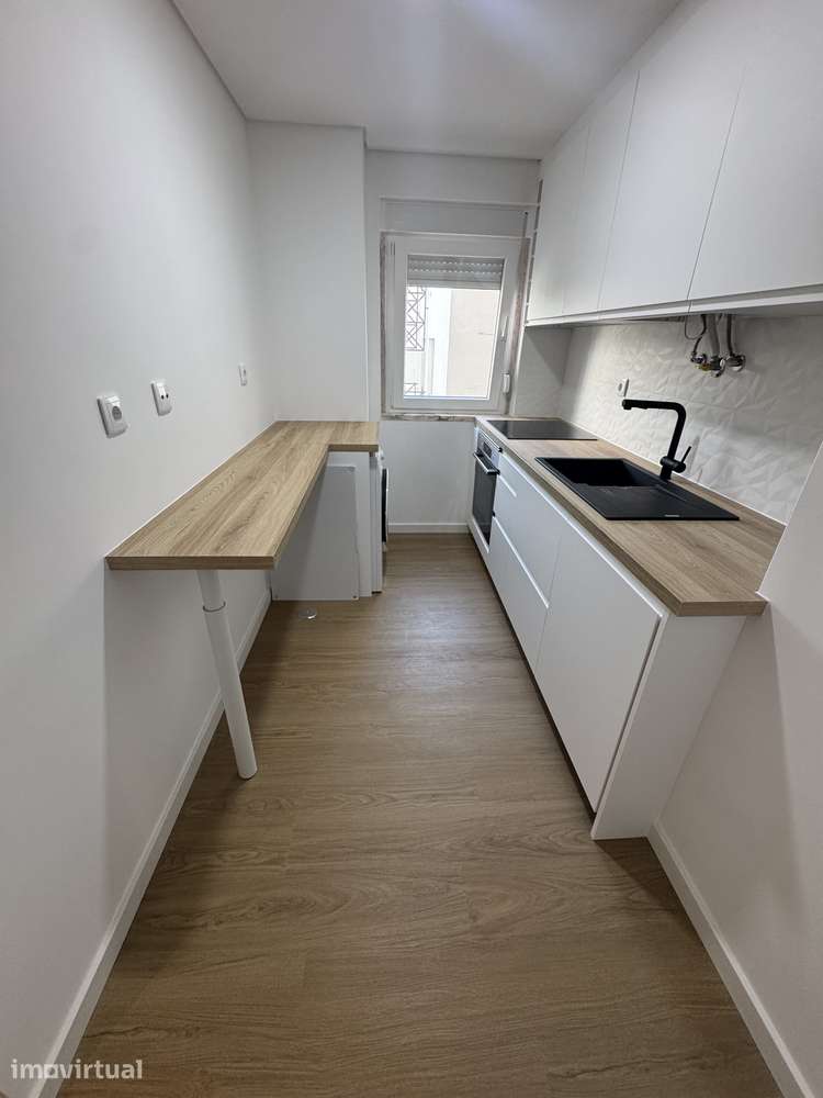 APARTAMENTO T2 COM ELEVADOR | RINCHOA – RIO DE MOURO - Grande imagem: 5/22