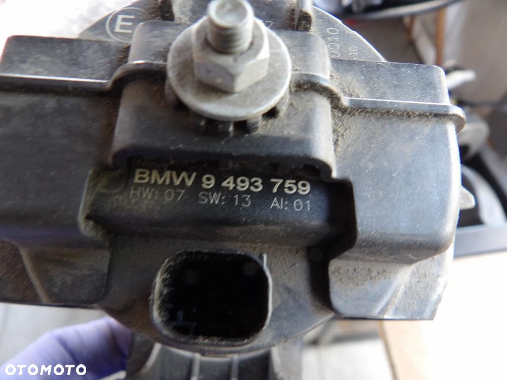 BMW - F31 - SYRENA ALARMU - DEMONTAŻ - EUROPA - 9493759 - 3