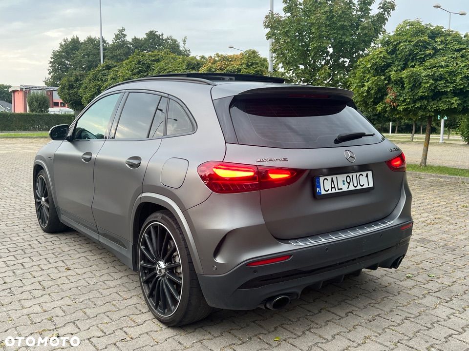 Mercedes-Benz Gla 2024 photo 5