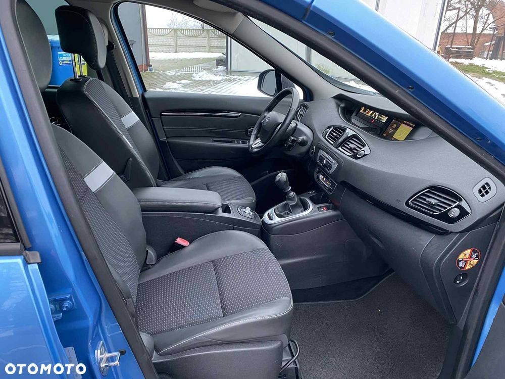 Renault Grand Scenic dCi 110 LIMITED - 9
