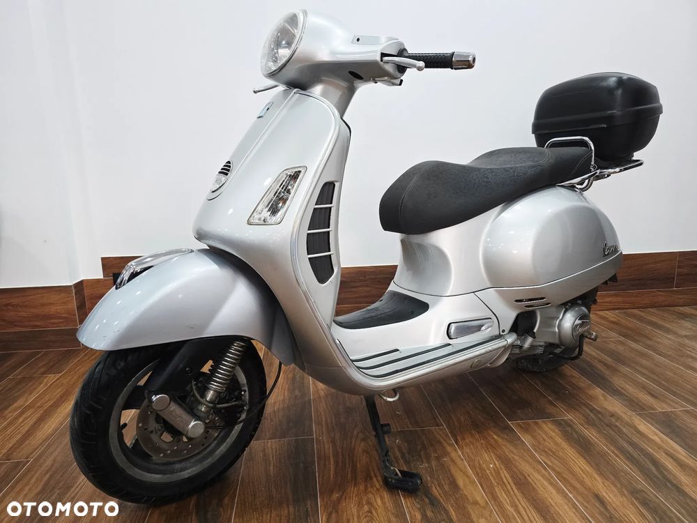 Piaggio Carnaby - 7