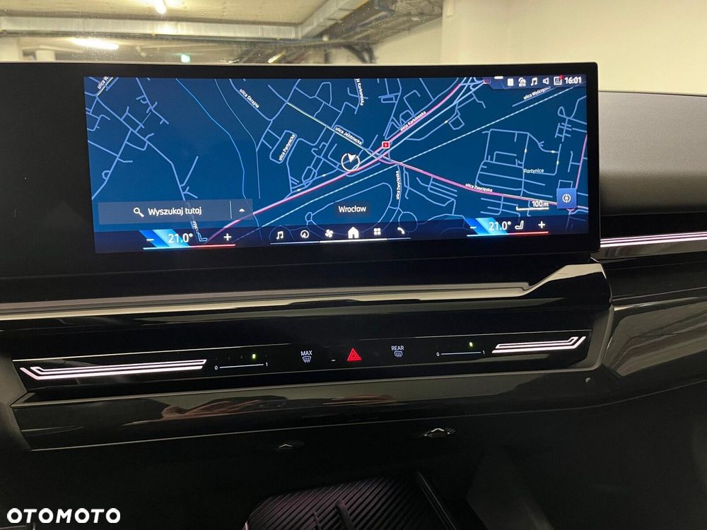 BMW Seria 5 520d xDrive mHEV M Sport - 26