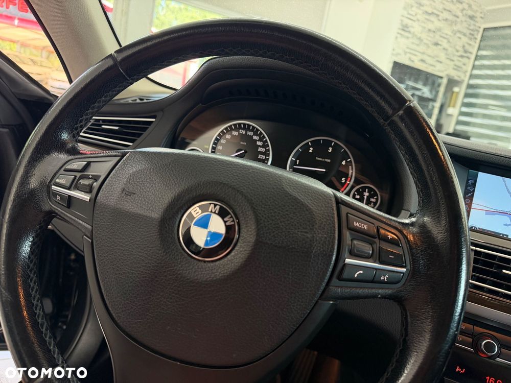 BMW Seria 7 730d - 39