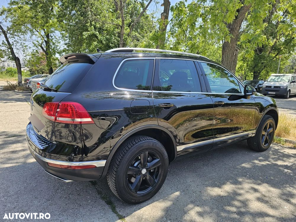 Volkswagen Touareg V6 TDI BMT Supreme Plus - 4