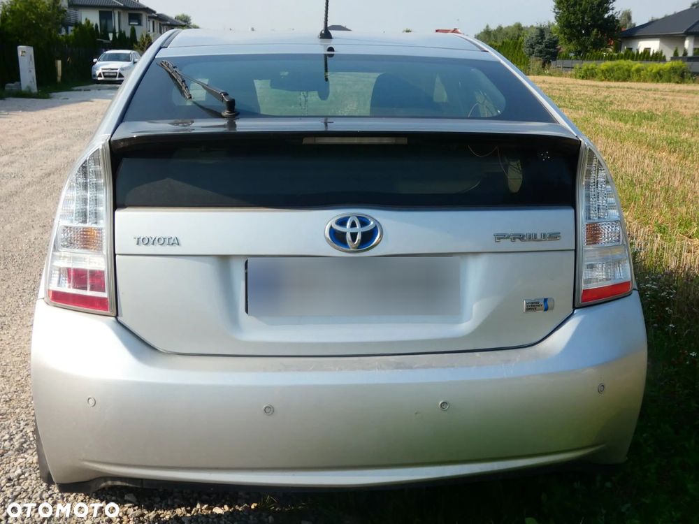 Toyota Prius - 22