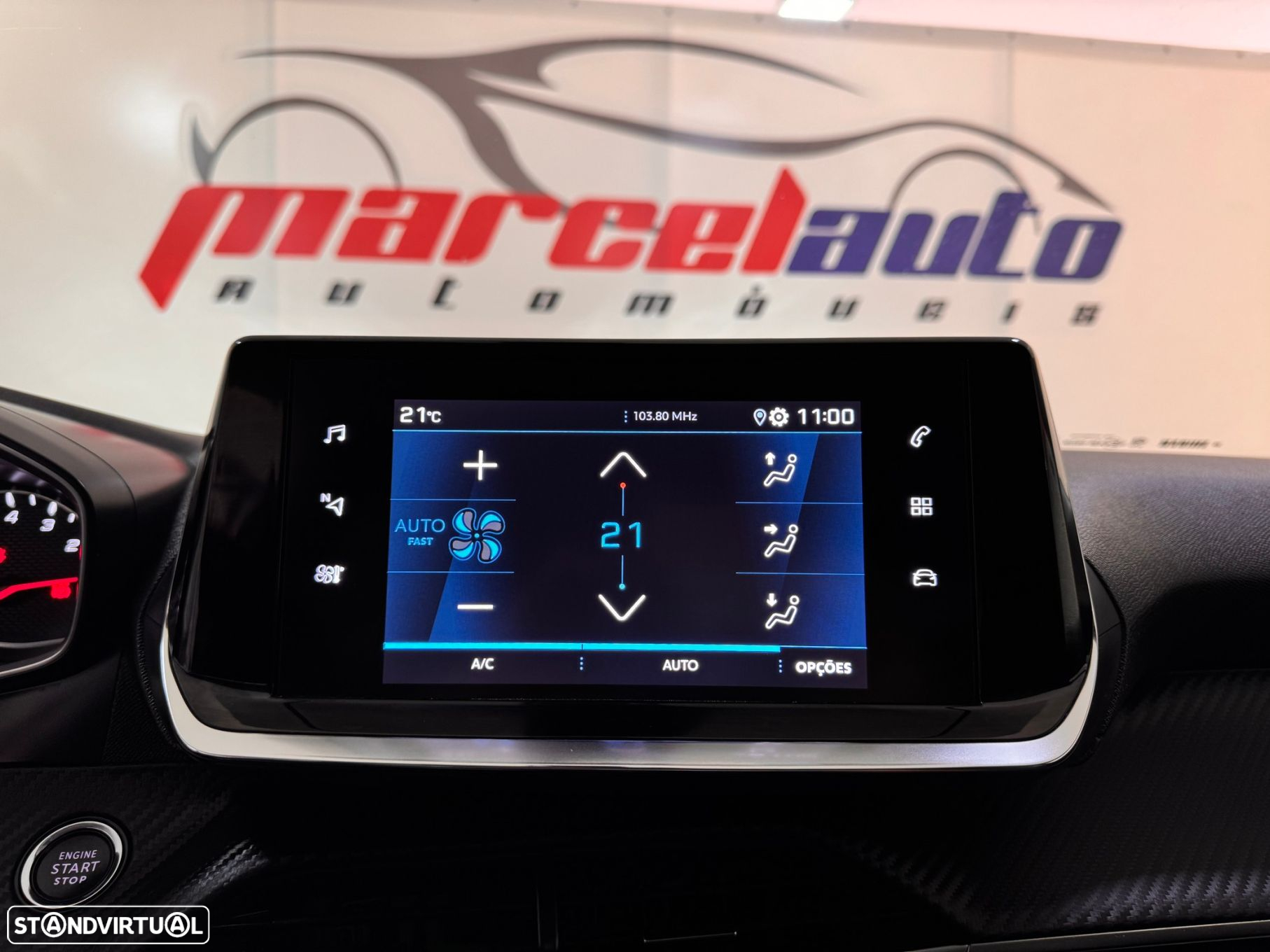 Peugeot 2008 1.2 PureTech Allure - 31