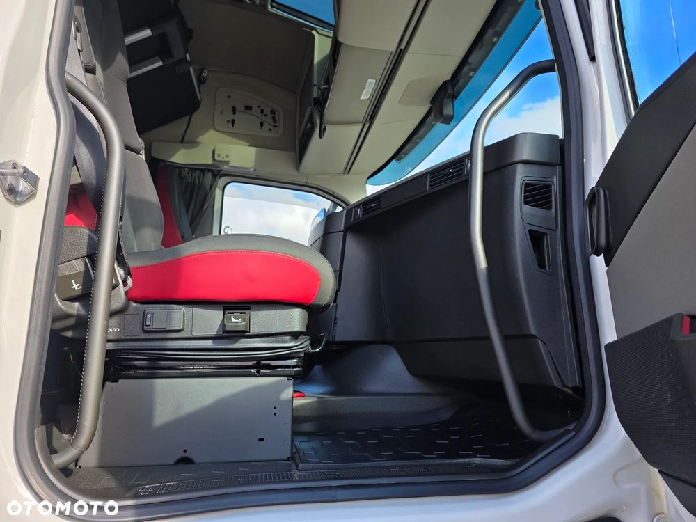 Volvo FH 420 Standard/2020r/Dwa Zbiorniki FUL LED Xenon/Klma Postojowa/SUPER STAN ! ! ! - 35