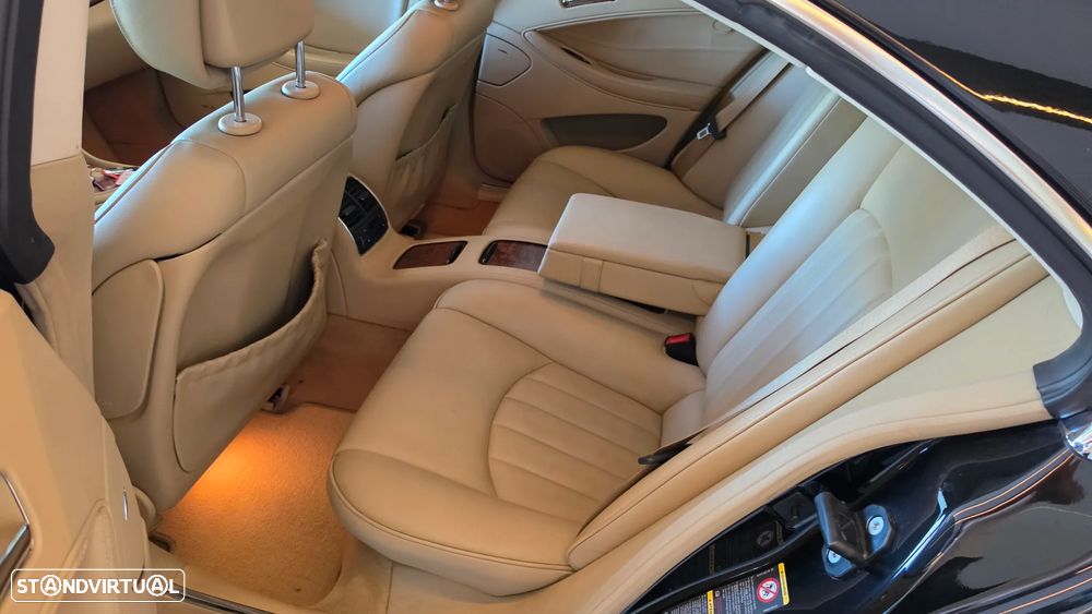 Mercedes-Benz CLS 320 CDI 7G-TRONIC - 54