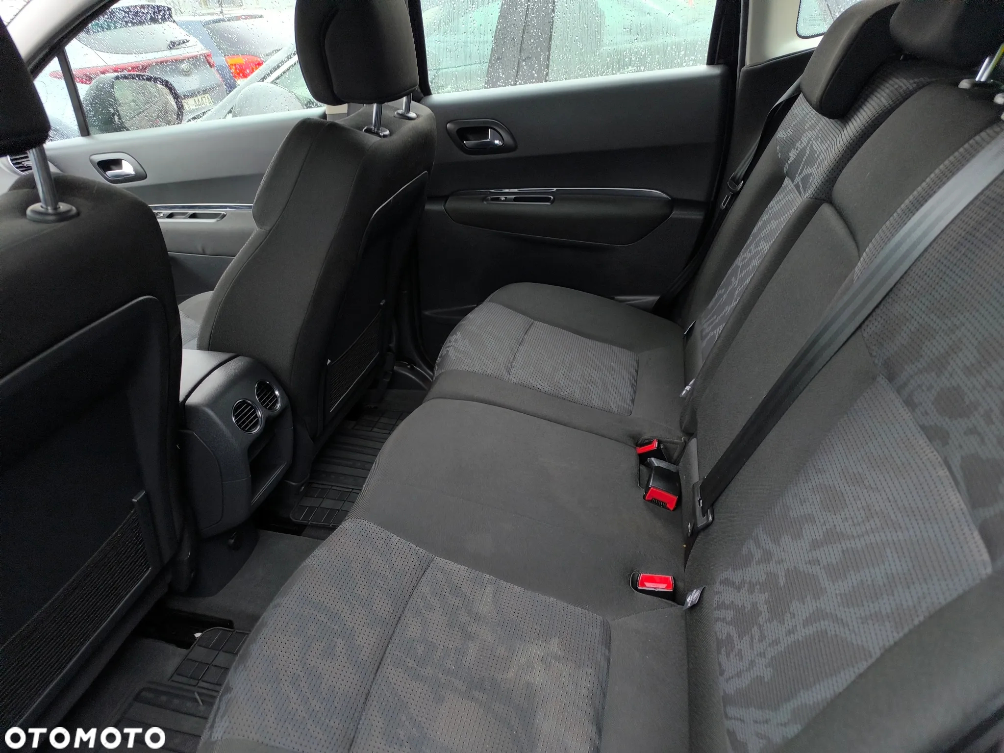 Peugeot 3008 1.6 Active - 14