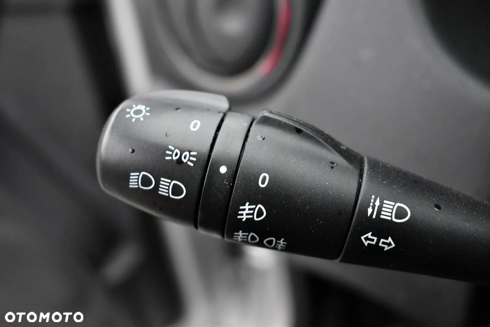 Dacia Duster 1.5 dCi Celebration - 37