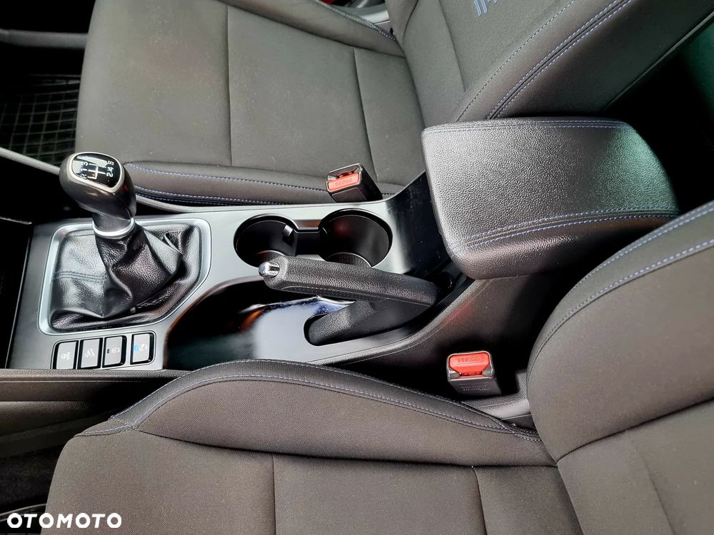 Hyundai Tucson blue 1.6 GDi 2WD Navi - 26