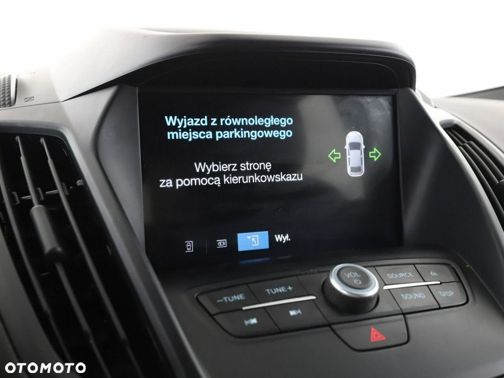 Ford Kuga 1.5 EcoBoost 2x4 ST-Line - 27