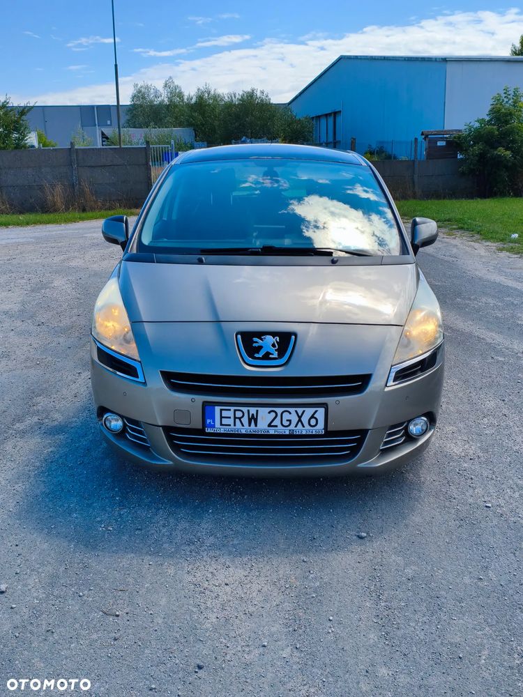 Peugeot 5008 1.6 Access 7os - 3