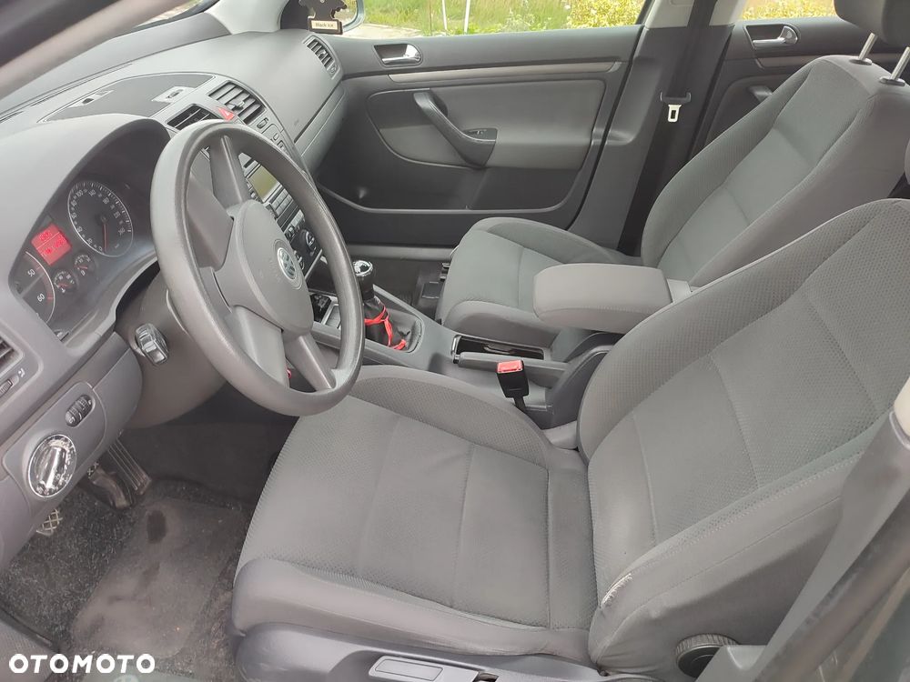 Volkswagen Golf 1.9 TDI Tour - 6
