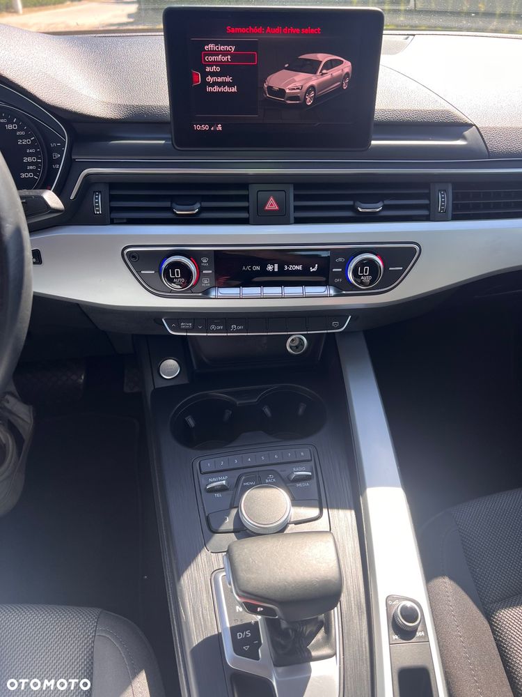 Audi A5 Sportback 40 TFSI S tronic - 12