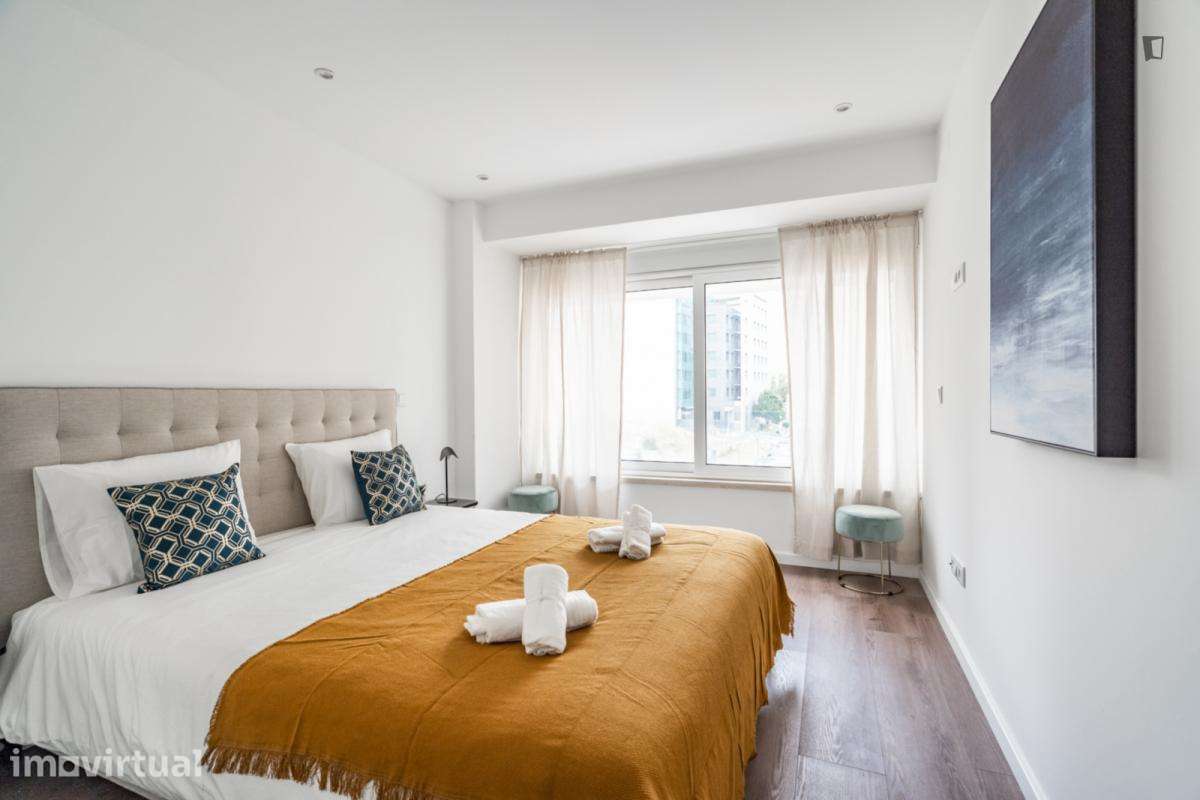 Apartamento com 1 quartos - localizado em Sete Rios Lisbon - Grande imagem: 2/21