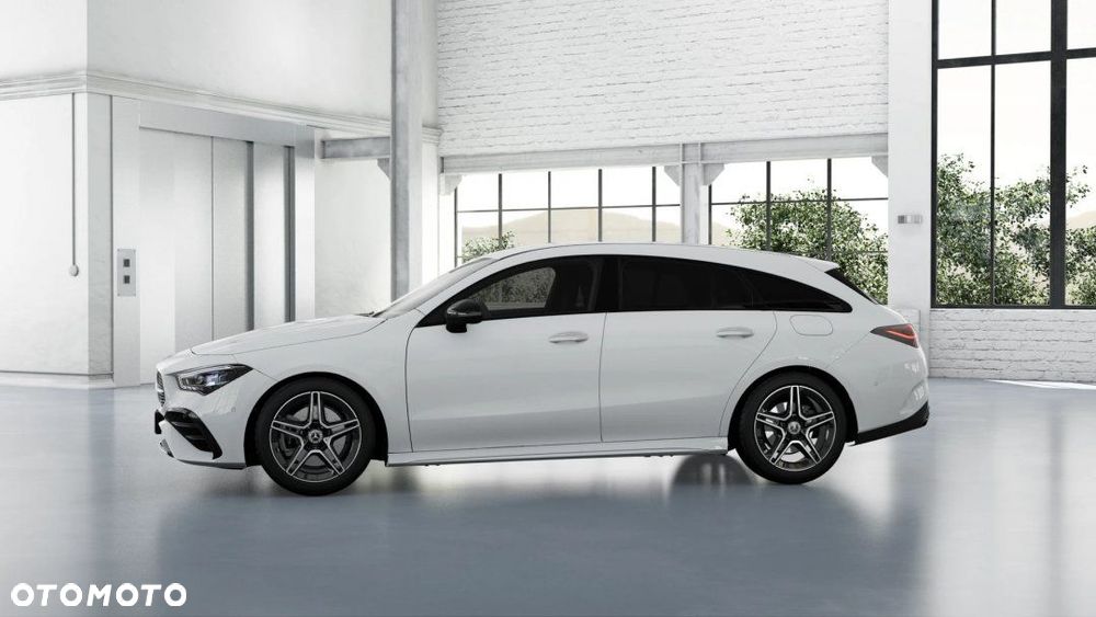 Mercedes-Benz CLA - 2