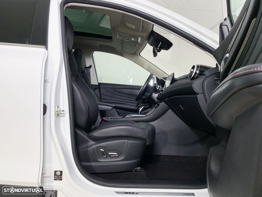 MG EHS 1.5T-GDI Luxury - 19