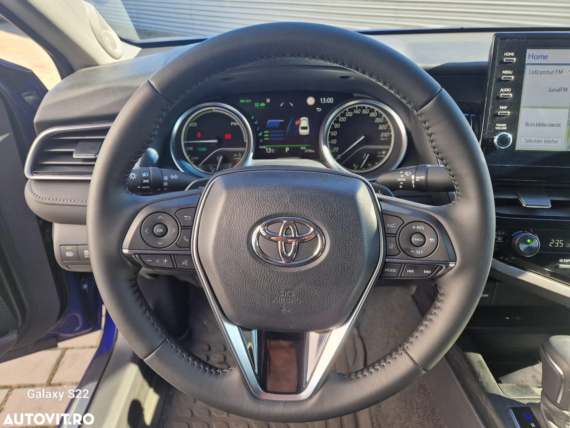Toyota Camry 2.5 Hybrid Exclusive - 11