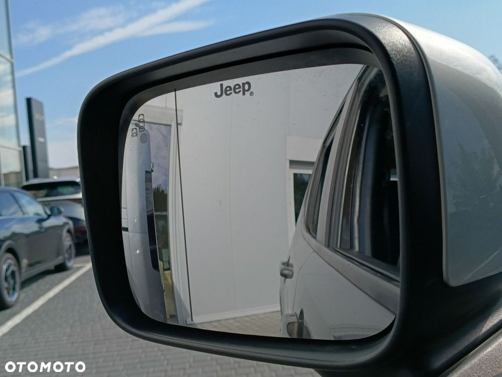 Jeep Renegade 1.4 MultiAir DSG Limited - 24