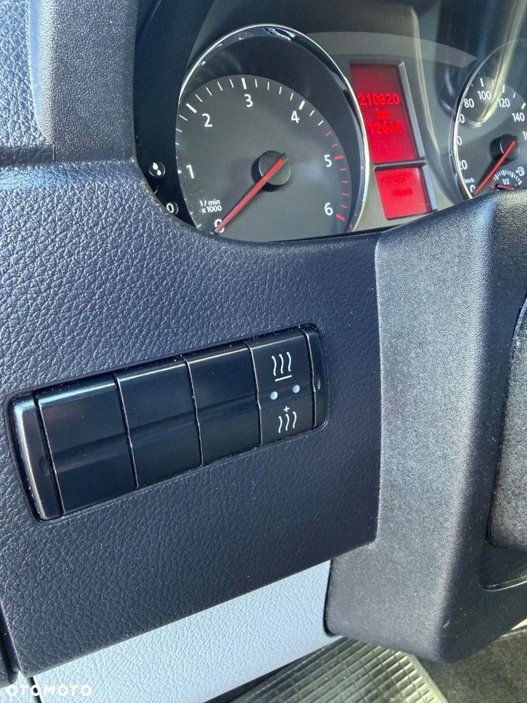 Volkswagen Crafter - 37