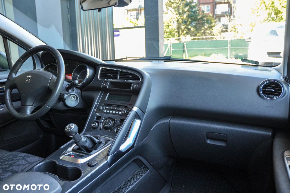 Peugeot 3008 - 10
