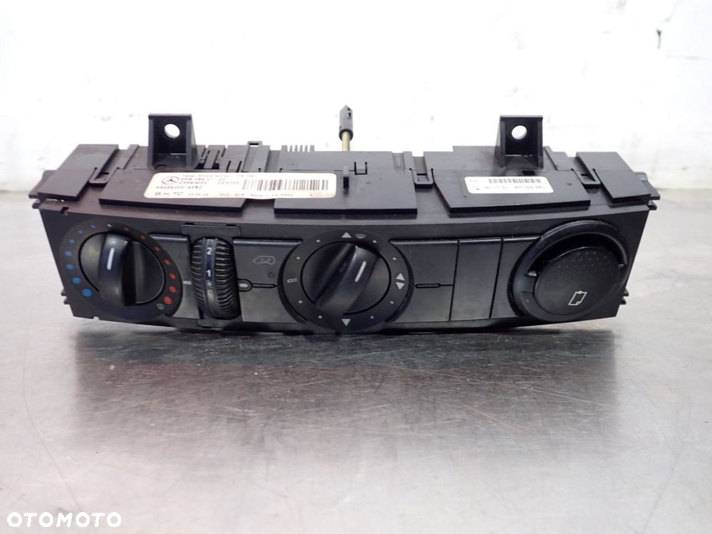 PANEL STEROWANIA NAWIEWU MERCEDES-BENZ SPRINTER W906 313 CDI - 4