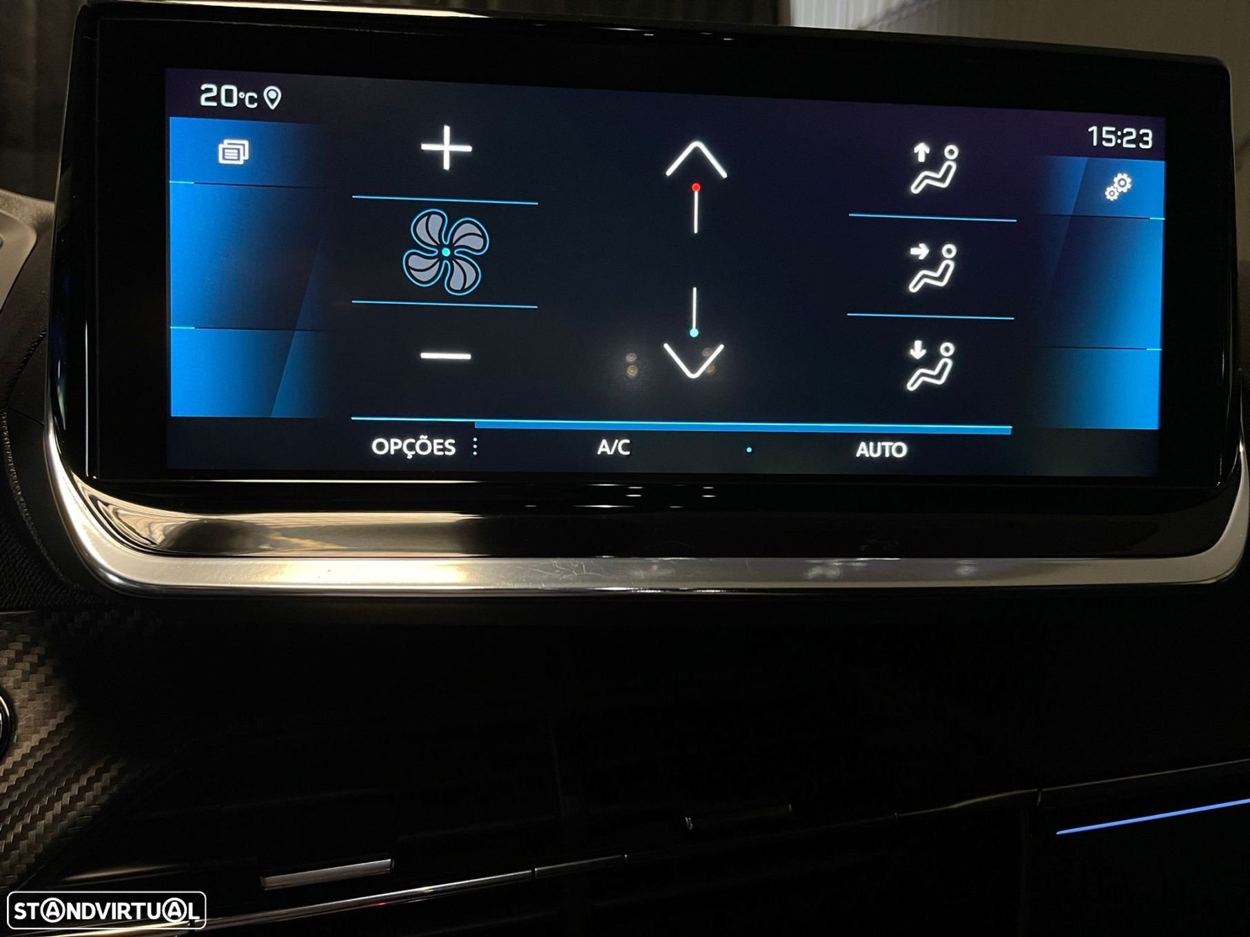 Peugeot 208 PureTech 130 EAT8 GT - 21