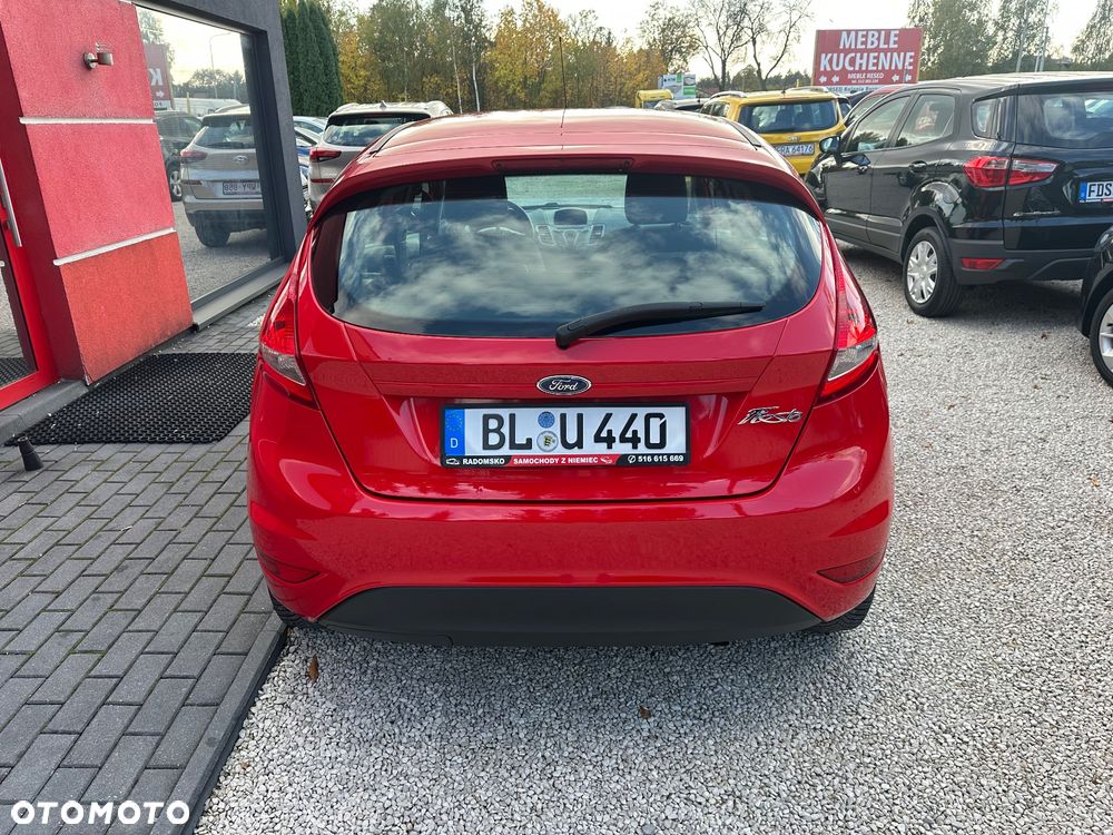 Ford Fiesta 1.4 Autom Trend - 24