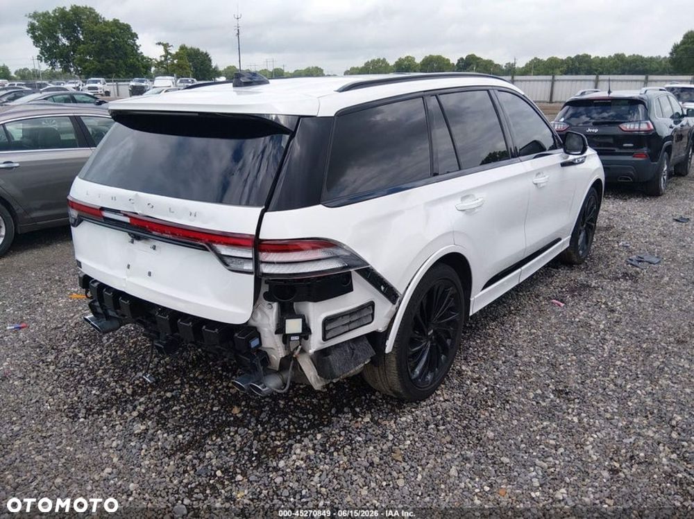 Lincoln Aviator - 7