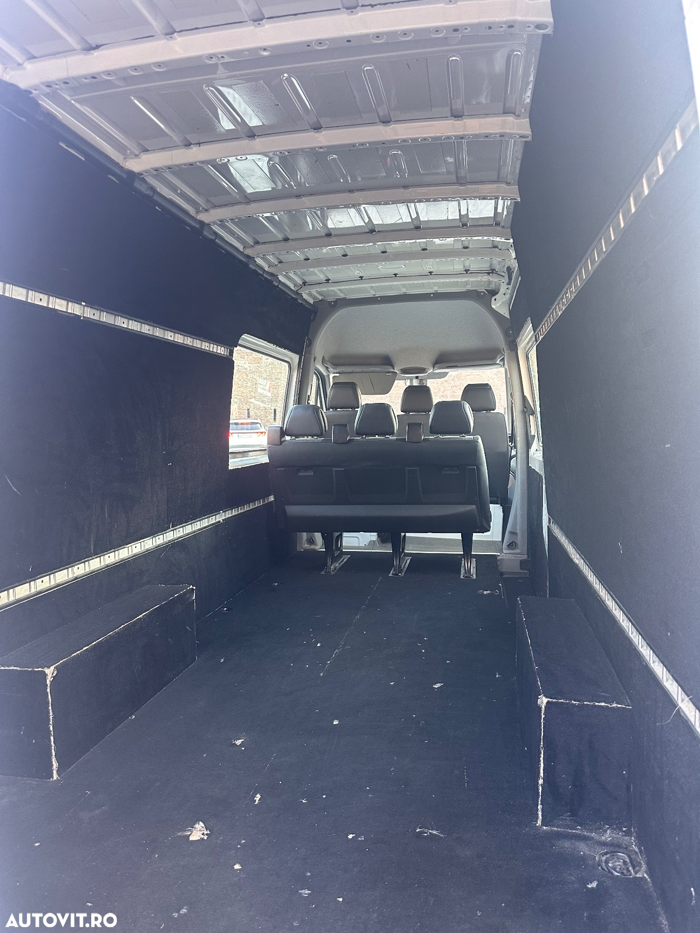 Volkswagen Crafter - 5
