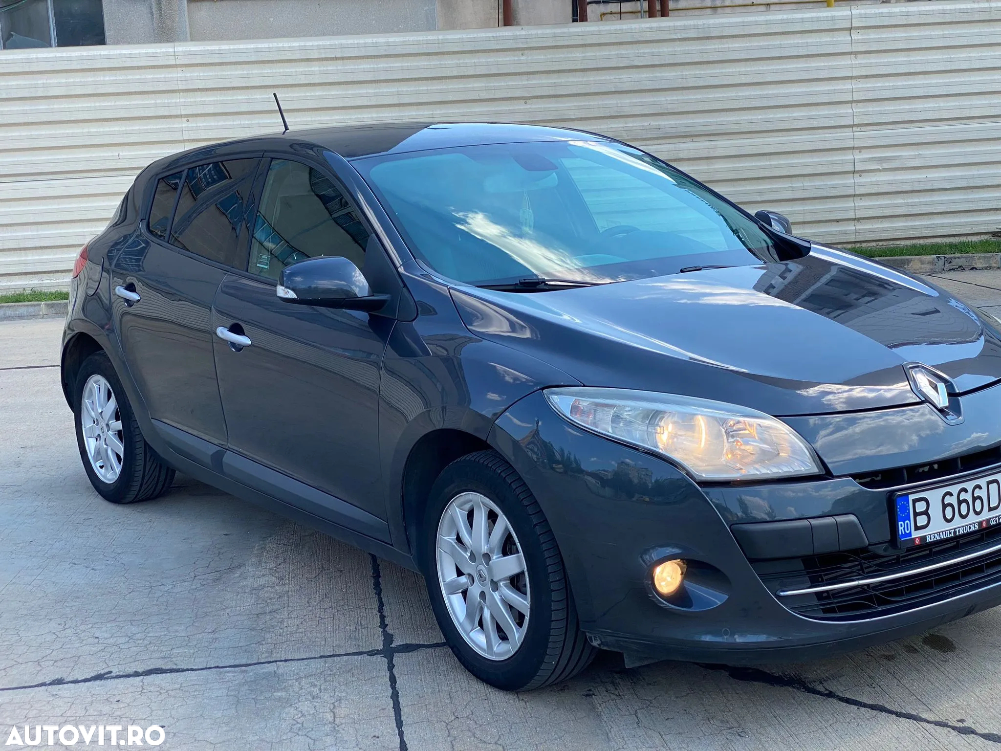 Renault Megane dCi 130 FAP Dynamique - 4