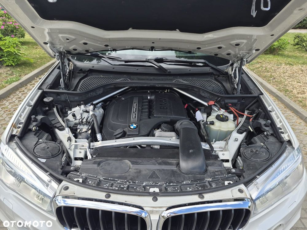 BMW X5 xDrive35i - 28